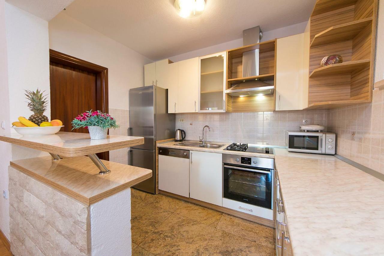 Apartment Marina Макарска Экстерьер фото