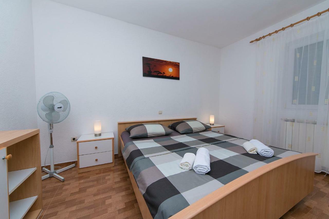Apartment Marina Макарска Экстерьер фото